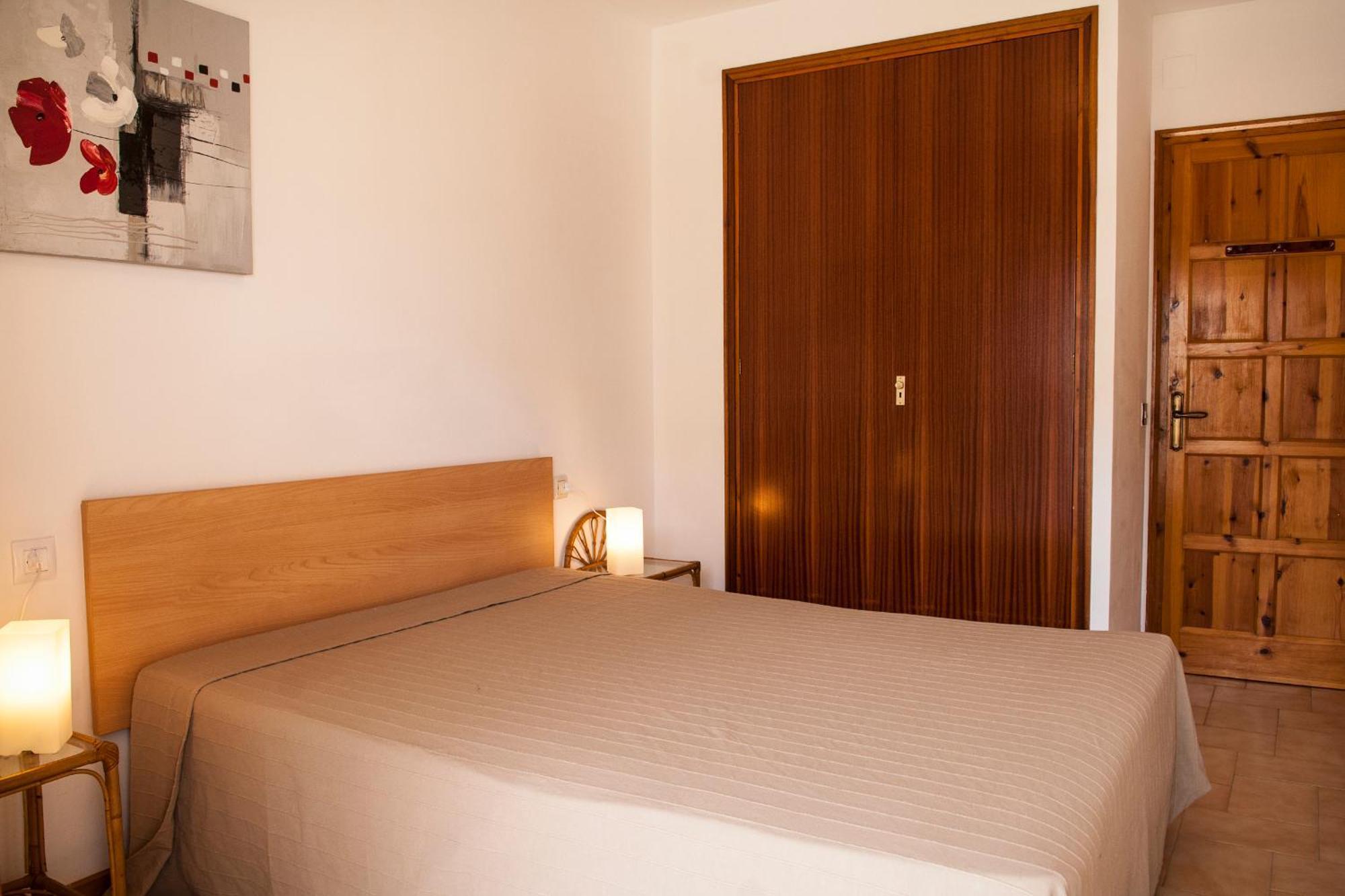 Edificio La Sardana Apartment Емпуриабрава Стая снимка