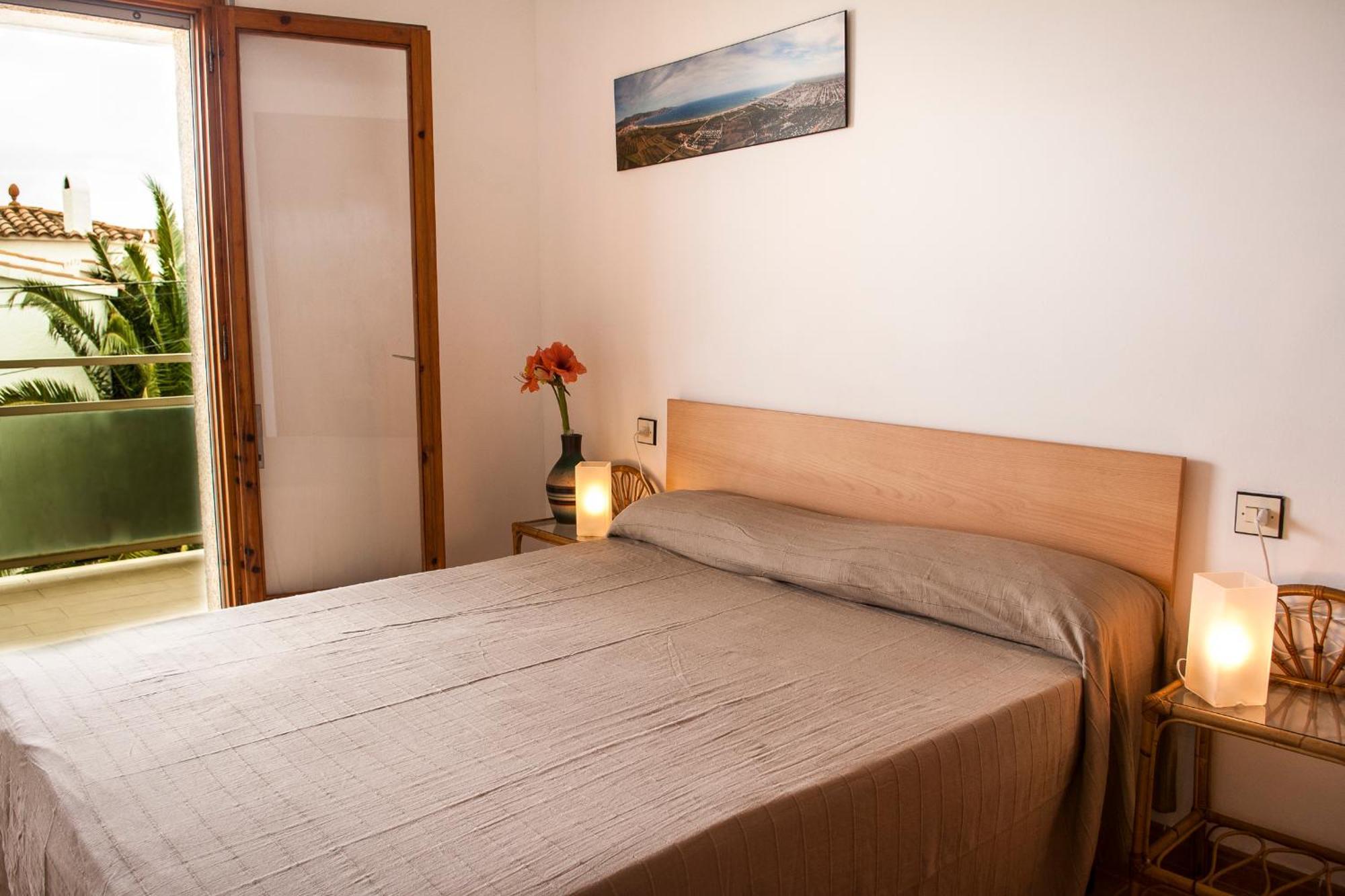 Edificio La Sardana Apartment Емпуриабрава Стая снимка