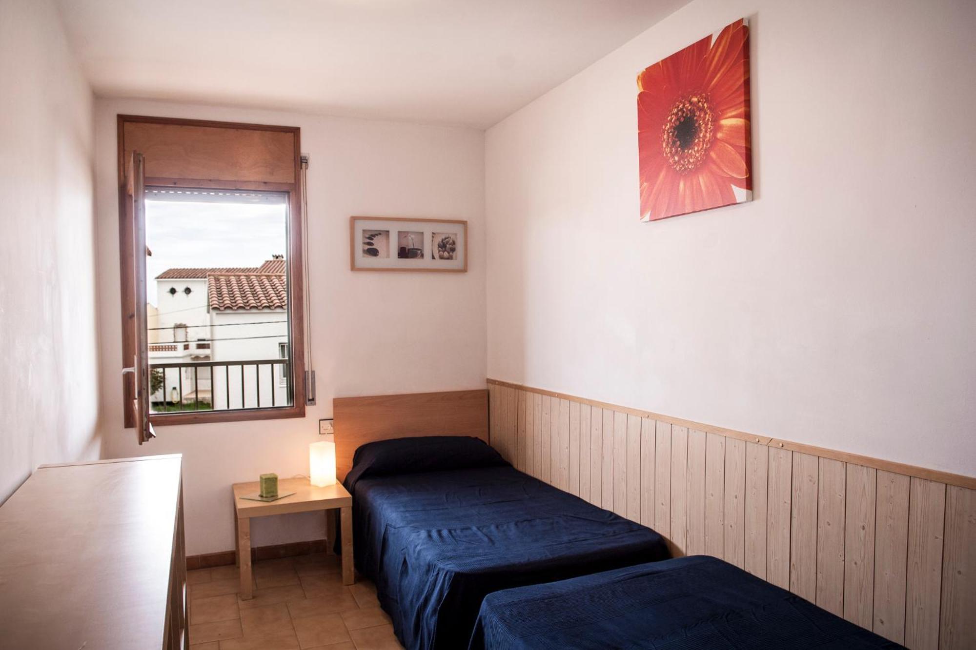 Edificio La Sardana Apartment Емпуриабрава Стая снимка